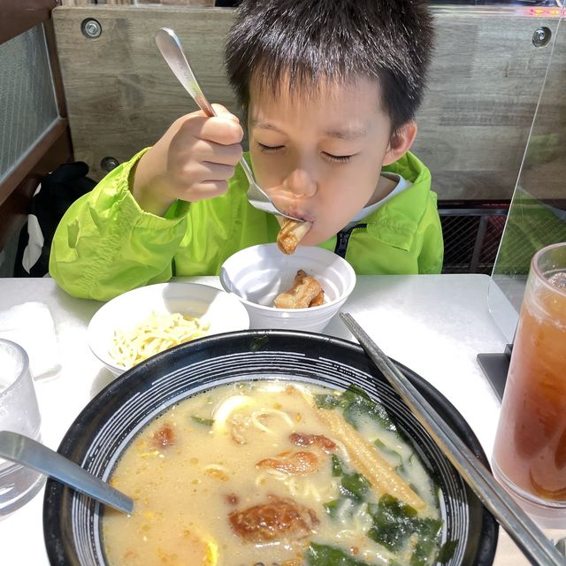 【 食過一次就愛上的半溶芝士炸雞 】 