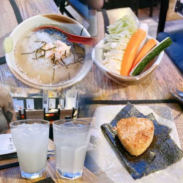 同朋友聊天食串燒好地方！