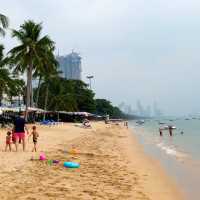 หาดจอมเทียน