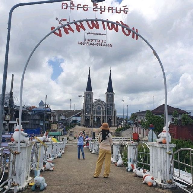 อาสนวิหารพระนางมารีอาปฏิสนธินิรมล จ.จันทบุรี