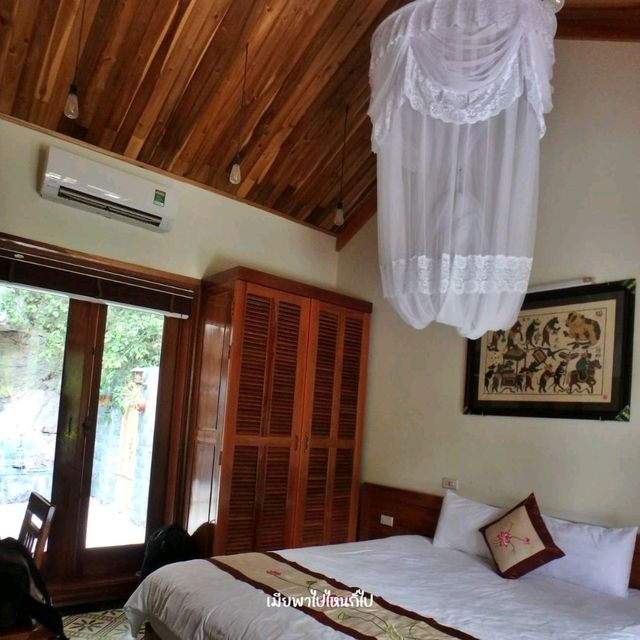 Mua Cave Ecolodge (Hang Mua Mountain)