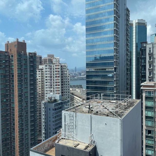 喜歡紫色嘅朋友一定要嚟呢間酒店