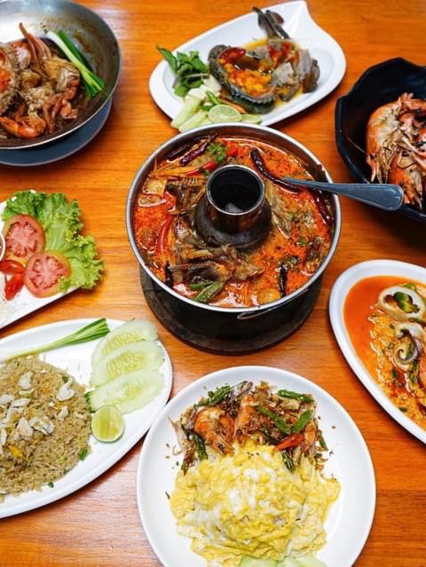  9 กุ้งอบ ปูอบ-สุกี้