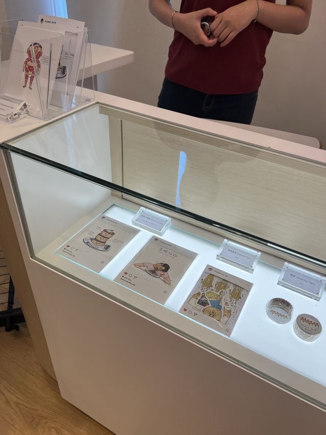 👨‍🎨保羅先生首個香港個人作品展《妙想天開》 💚