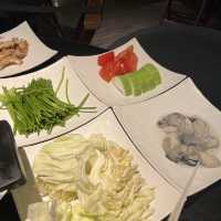台北信義區麻辣火鍋吃到飽🍲好吃、多樣、豐富、美味！