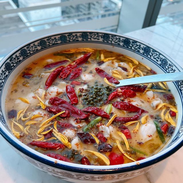 望住維港景色食川菜