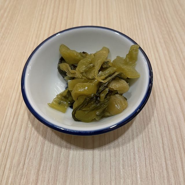 好大隻雞髀既燉雞湯面