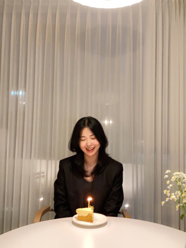따뜻한 코지분위기의 감성카페,데이오프나이트