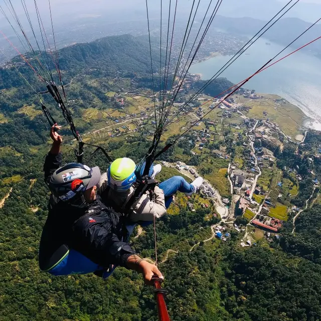 Paragliding Pokhara, Nepal