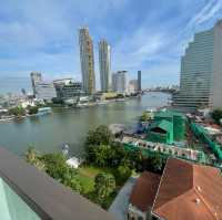 โรงแรมหรู บนแม่น้ำเจ้าพระยา
