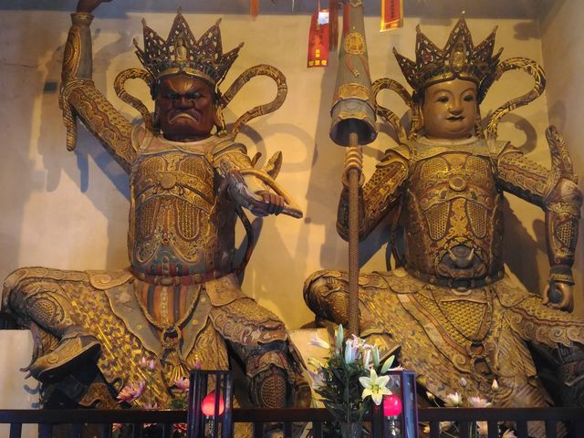Inside Jade Buddha Temple - Shanghai 