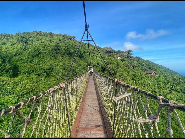 Yalongbay Tropical Paradise Forest Park