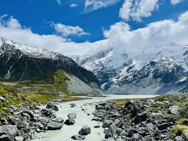 New Zealand hiking check-in point