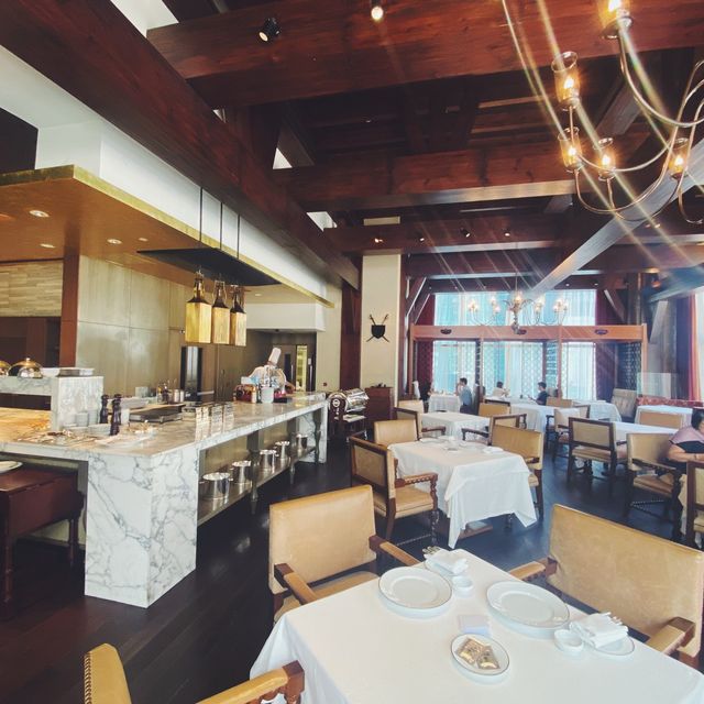 尖沙咀凱悅酒店Hugo’s午餐