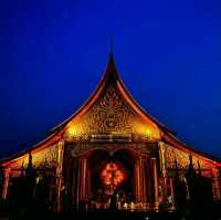 วัดสวย เรืองแสง จ.อุบลราชธานี