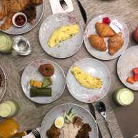 AMAZING 5✨️✨️✨️✨️✨️BREAKFAST