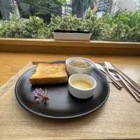 【バンコク】はちみつ専門店のハニーフルカフェ
