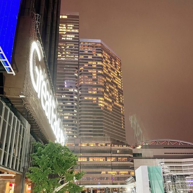 俯瞰灣仔海旁 - Renaissance Hong Kong