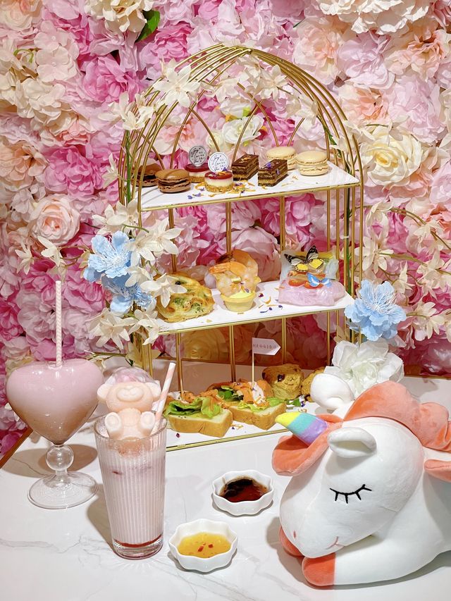 粉紅花系共融打卡cafe