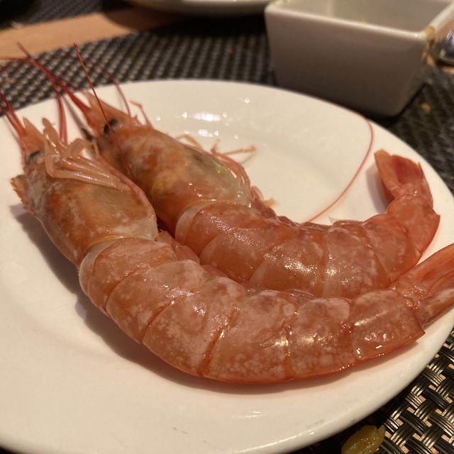除夕梗係要刷餐勁，性價比高的 Momo Cafe😋😋