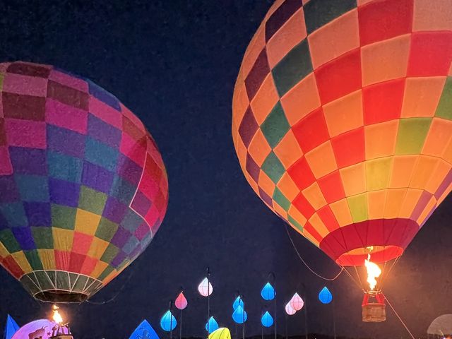 งานหรอยริมเล @สะพานหิน