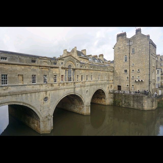 Famous bridge @ Bath