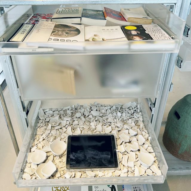 玻璃屋藝術圖書館