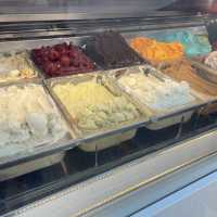 土耳其遊記 Izmir 開24小時的雪糕店 Küncü Fırın Çankaya 
