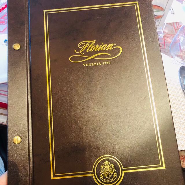 最美的咖啡館❤️🖤 Caffé Florian Taipei Florian 福里安花神餐廳📍新光三越A9