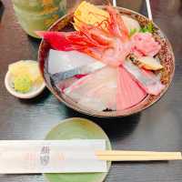 朝から築地でグルメを堪能🍣