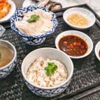 บุฟเฟ่ต์นานาชาติ สุดคุ้ม! คนละ 587.- แซลมอนไม่อั้น