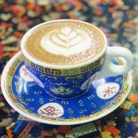 Playful Hong Kong-style cafe 