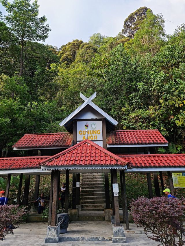 Bukit Putus (Gunung Angsi Trailhead) 👣✨