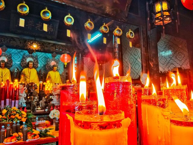 ไหว้พระเสริมดวงศิริมงคล