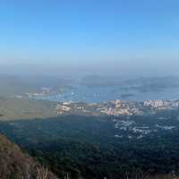 「港版金字塔山」🏔