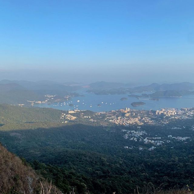 「港版金字塔山」🏔 「港版金字塔山」🏔