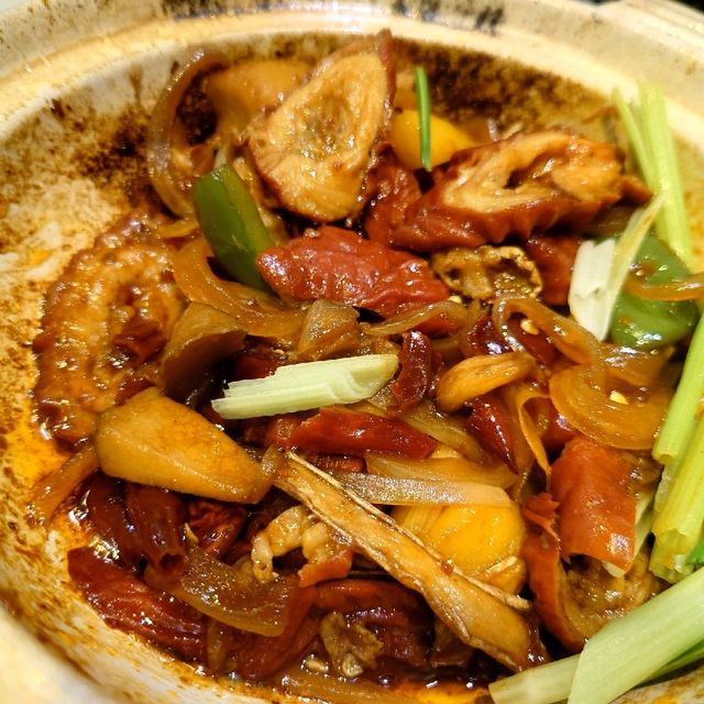 土煲仔 砂鍋 • 飯

