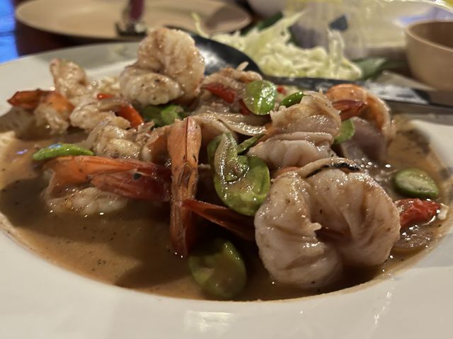 Ruean Phae Sam Chong Seafood 