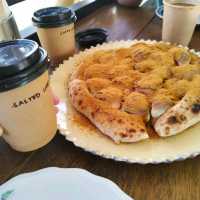 Marshmallows and Nutella in a pizza?why not!