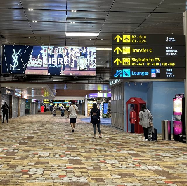 【シンガポール】シンガポール・チャンギ空港ターミナル1  SATSプレミアムラウンジ