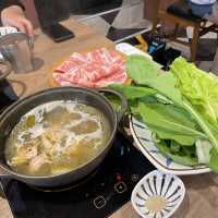 王品集團 尬鍋 台式潮鍋🍲特色剝皮辣椒雞湯頭超對味！