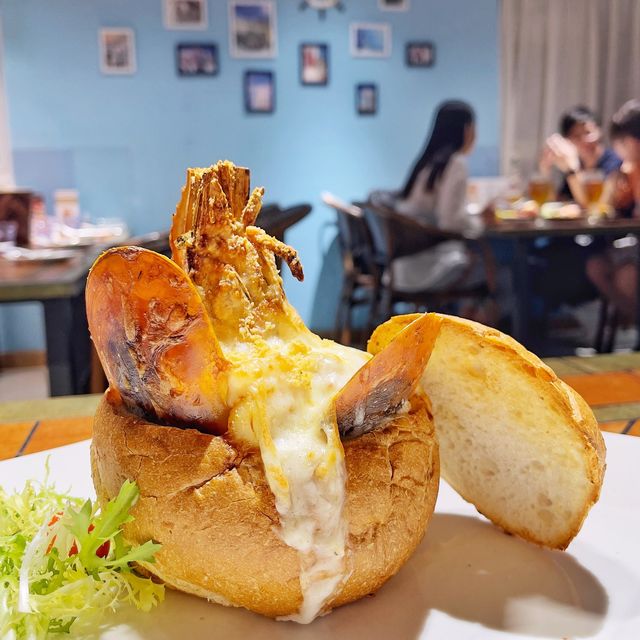 好Chill美味😋海鮮🦐農夫包😍