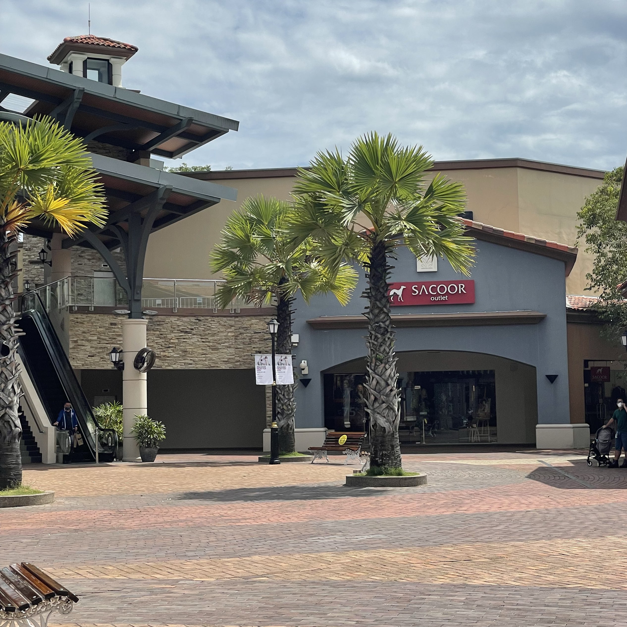 Johor Premium Outlets – Shop for 25-65% less