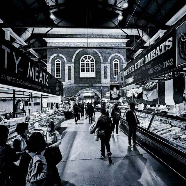 An Iconic Farmers Market In Toronto