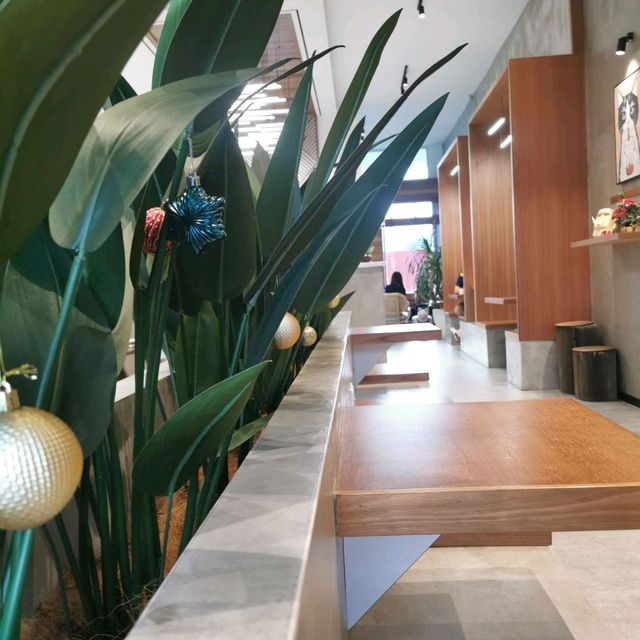 hall full 咖啡館
