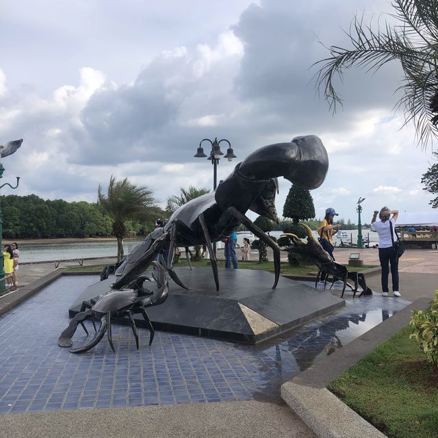 giant sculpture in Krabi Town 