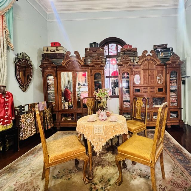 คฤหาสน์เปอรานากัน Pinang Peranakan Mansion