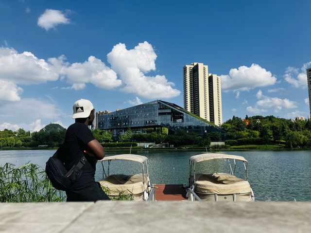 State of the art architecture at Yueshan park