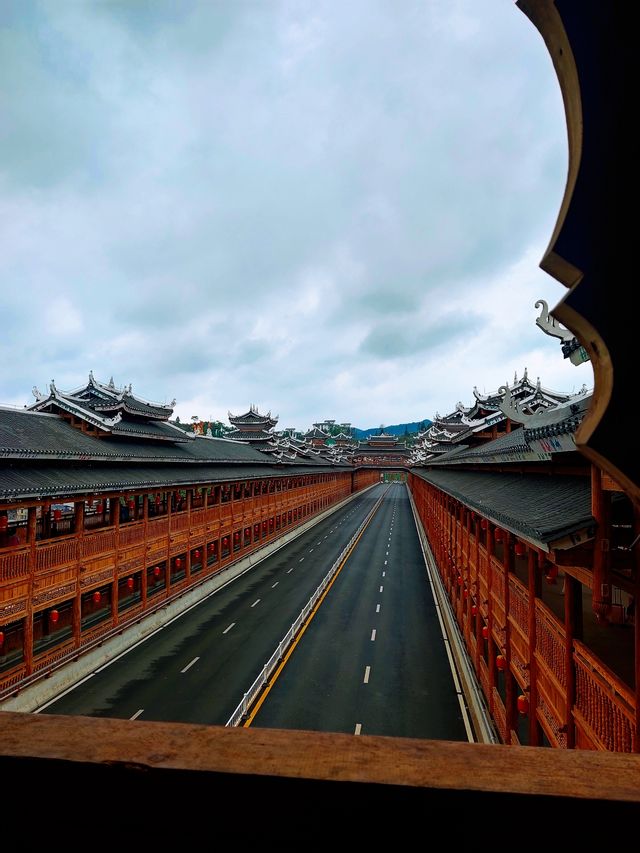 May Day travel without crowds, "Sanjiang" to learn about Dong culture.