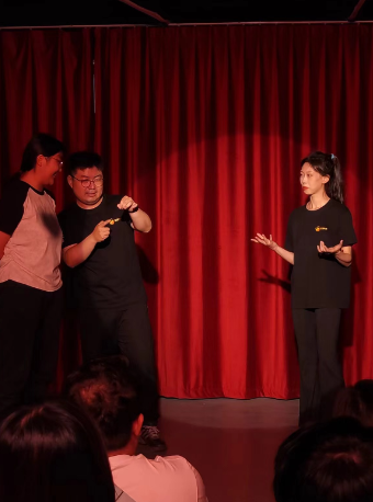天津·即興喜劇 ｜匯即興 ·喜劇 LIVE 秀《一切都是禮物》｜曲苑雜壇 | 曹禺劇院